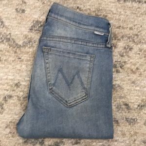 MOTHER “Rascal Ankle Snippet” Jeans
